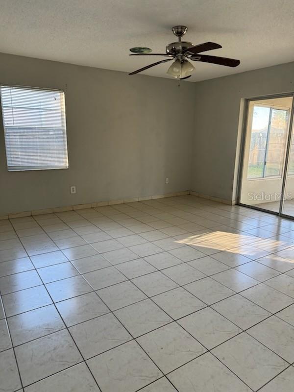 201 LA PAZ DR, KISSIMMEE, FL, 34743