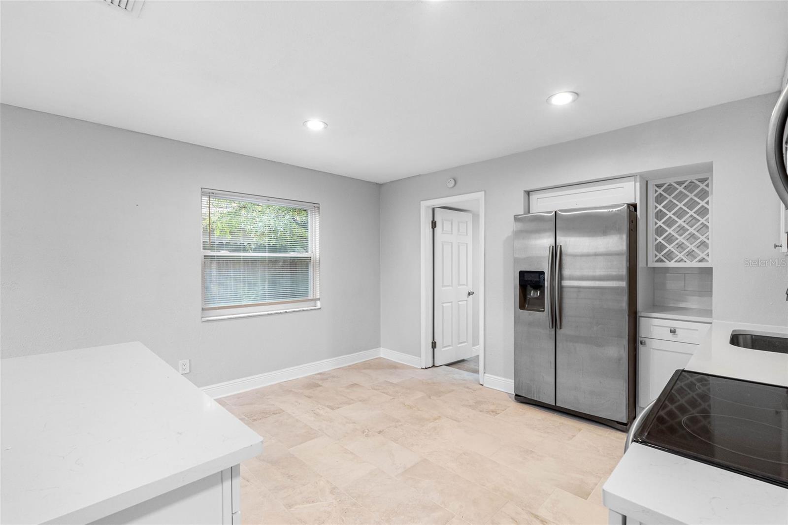 5712 17TH AVE N, ST PETERSBURG, FL, 33710