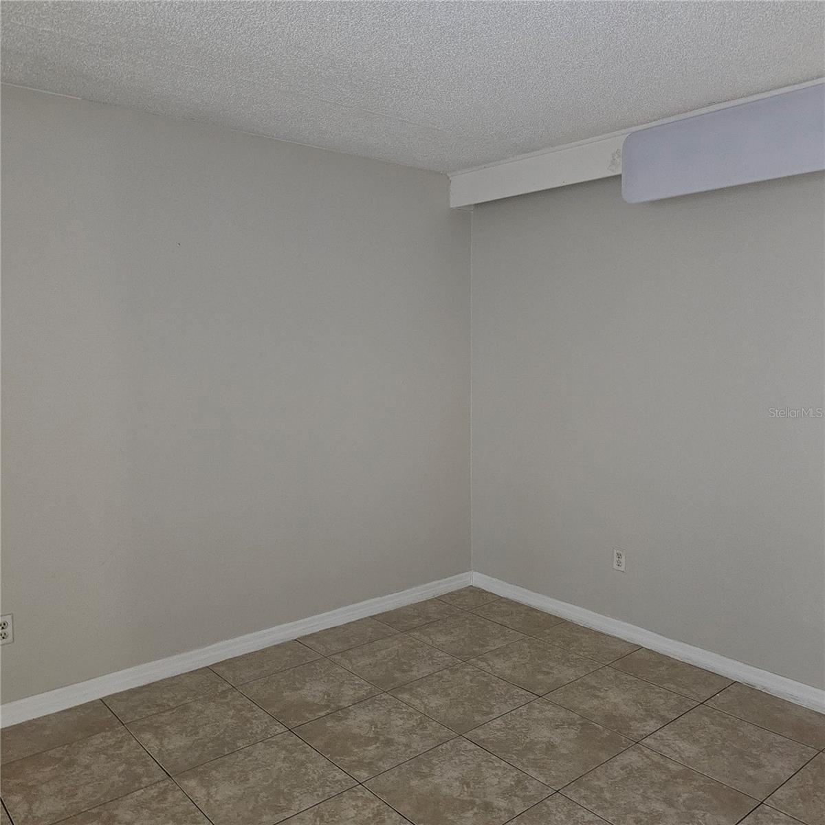 913 W OAK RIDGE RD #913B, ORLANDO, FL, 32809