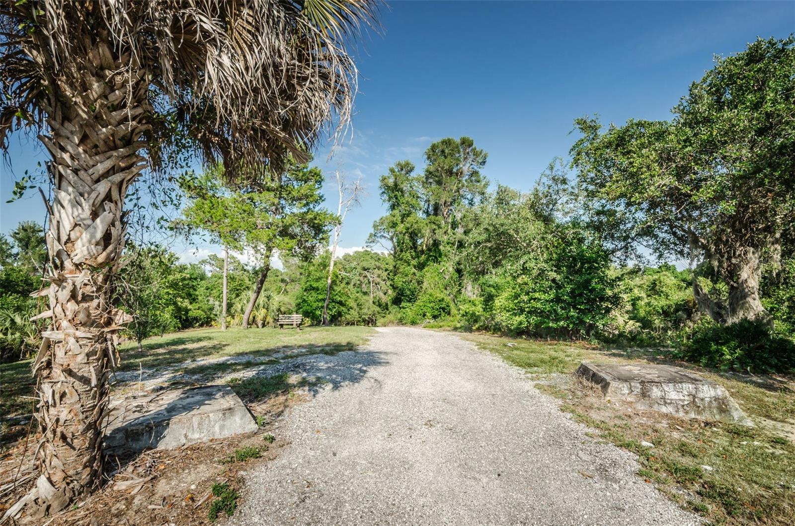 1512 BIG BASS DR, TARPON SPRINGS, FL, 34689
