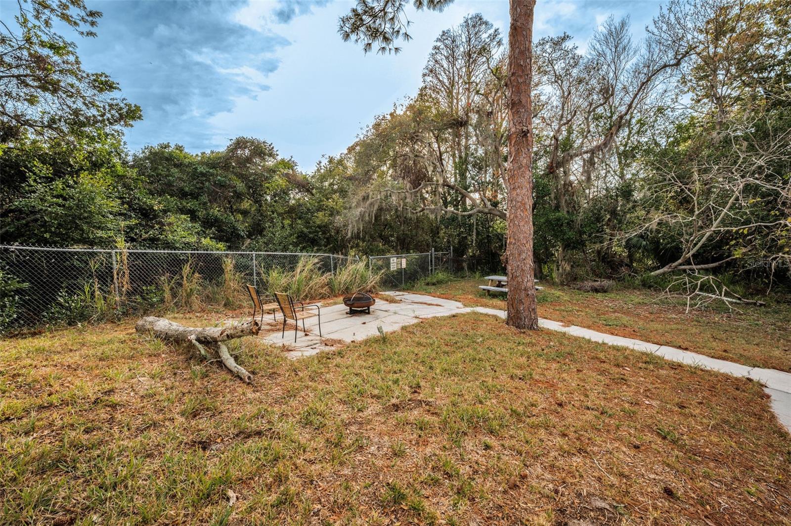 1512 BIG BASS DR, TARPON SPRINGS, FL, 34689