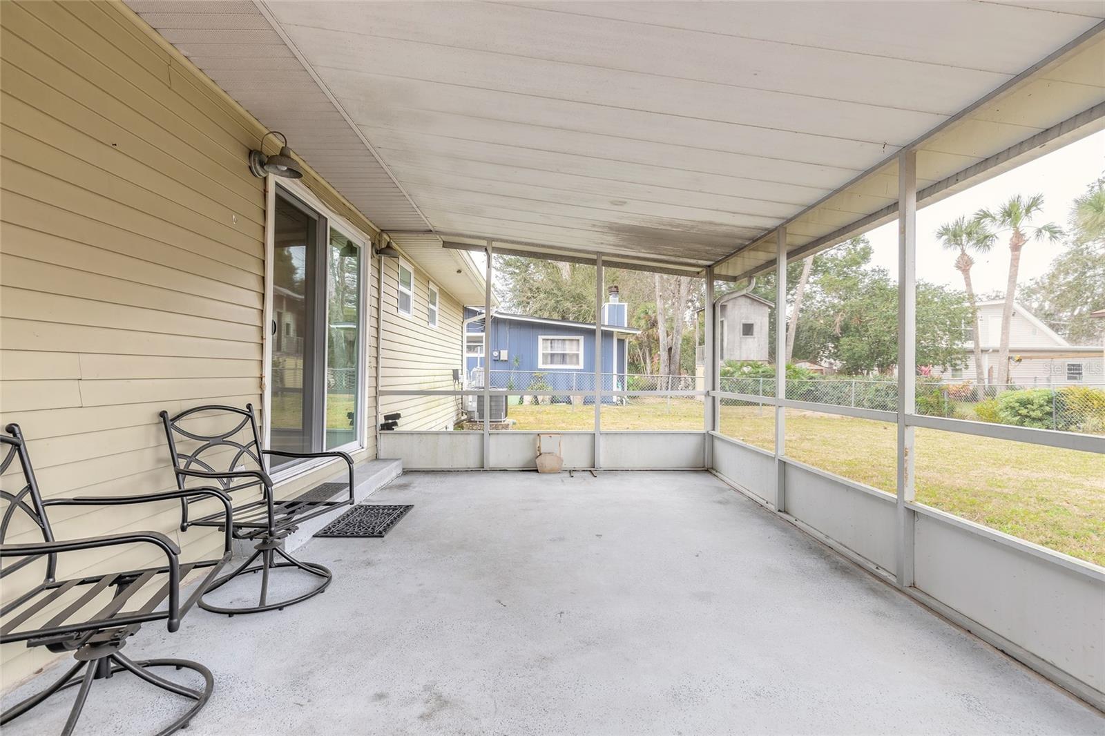 413 DIVISION AVE, ORMOND BEACH, FL, 32174