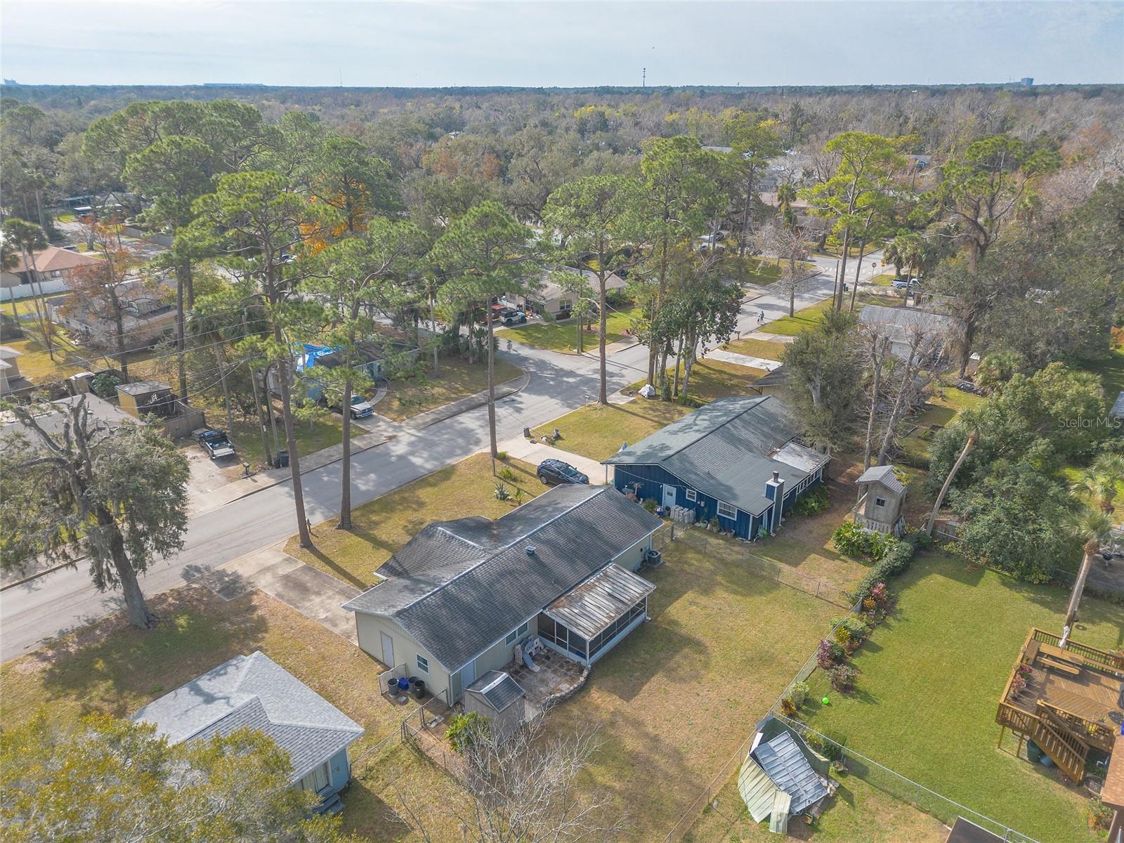 413 DIVISION AVE, ORMOND BEACH, FL, 32174
