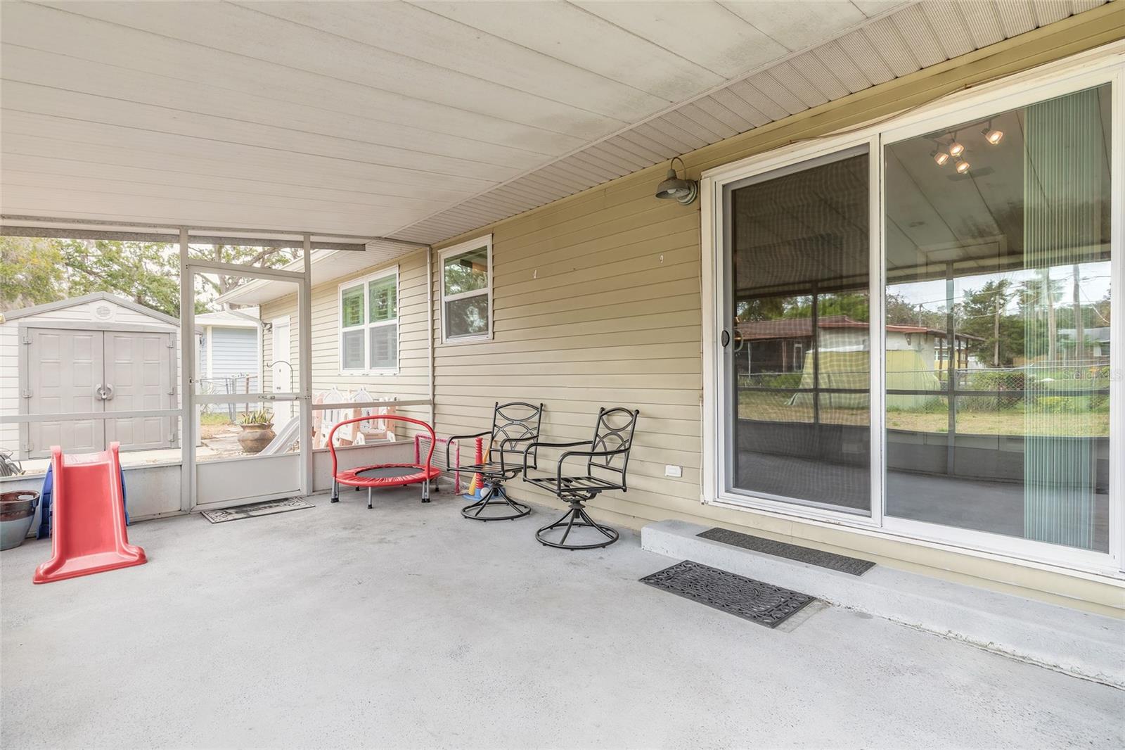 413 DIVISION AVE, ORMOND BEACH, FL, 32174