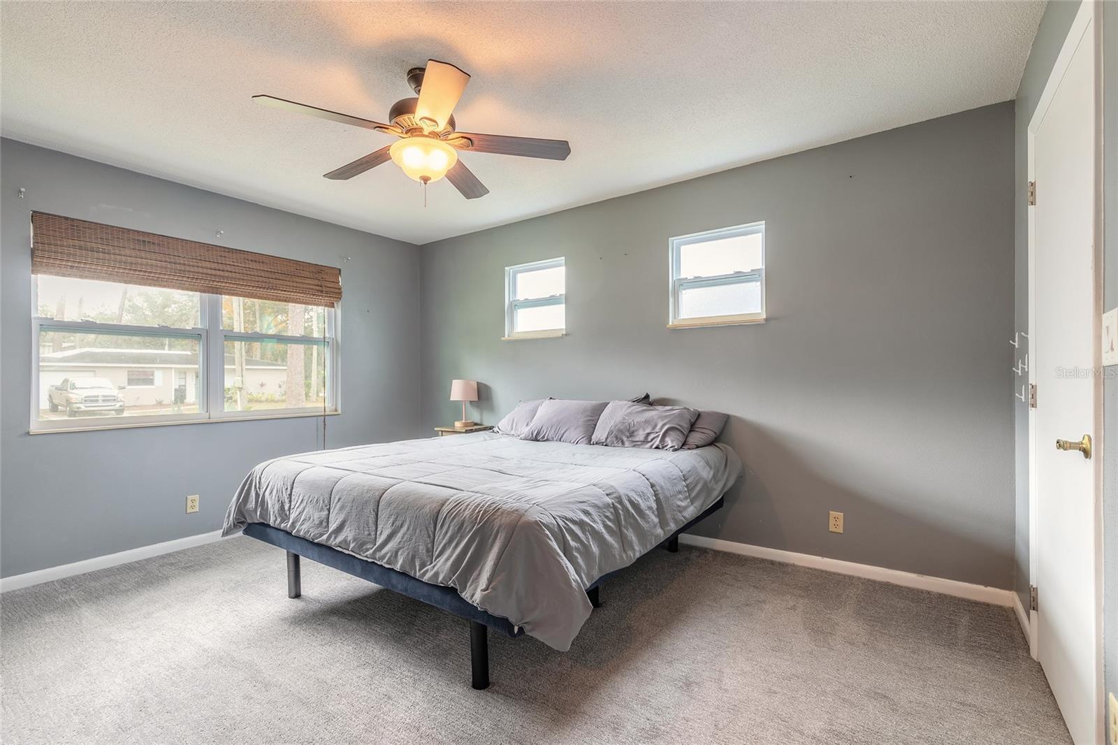 413 DIVISION AVE, ORMOND BEACH, FL, 32174