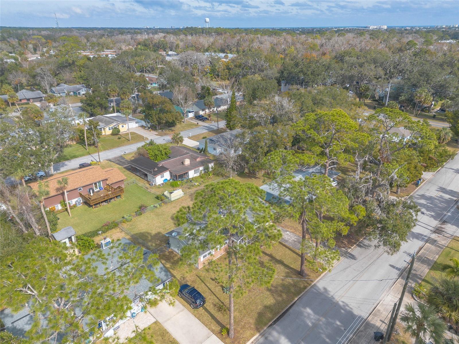 413 DIVISION AVE, ORMOND BEACH, FL, 32174