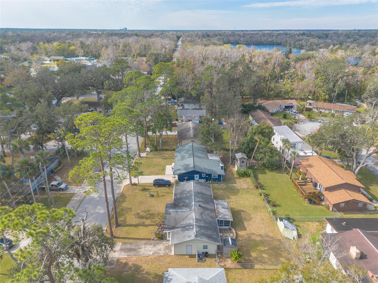 413 DIVISION AVE, ORMOND BEACH, FL, 32174
