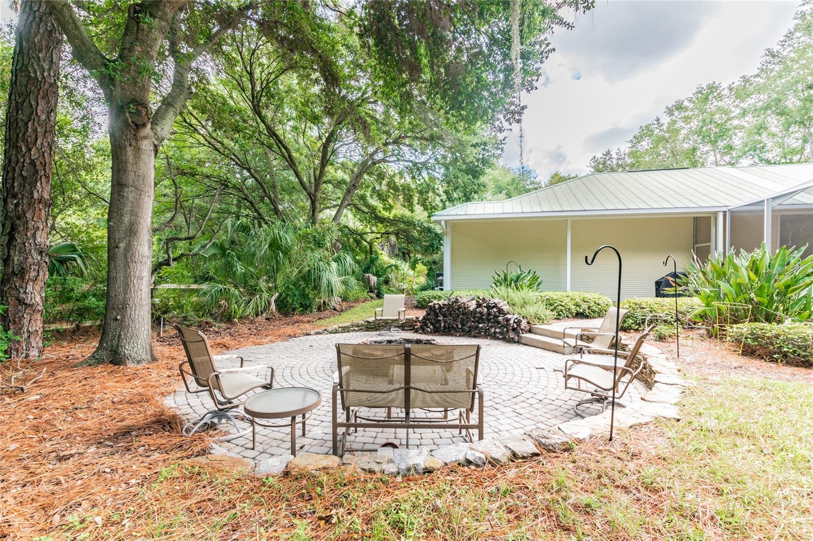 1101 ANCLOTE BLVD, TARPON SPRINGS, FL, 34689