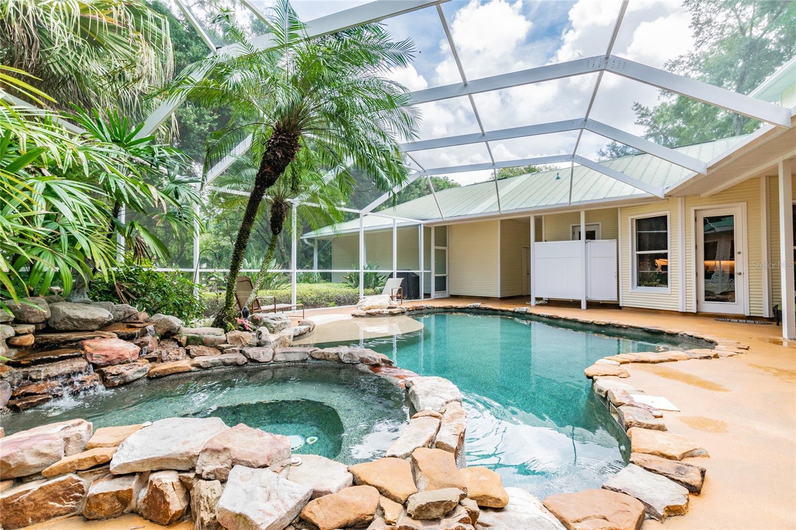 1101 ANCLOTE BLVD, TARPON SPRINGS, FL, 34689