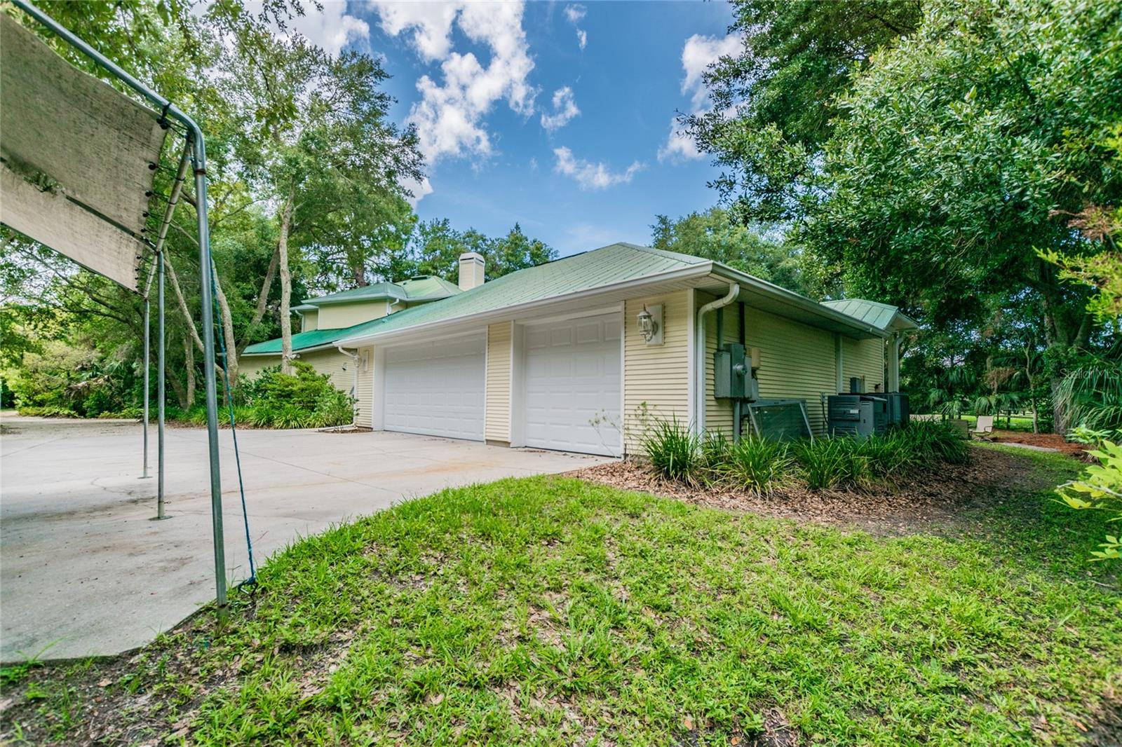 1101 ANCLOTE BLVD, TARPON SPRINGS, FL, 34689