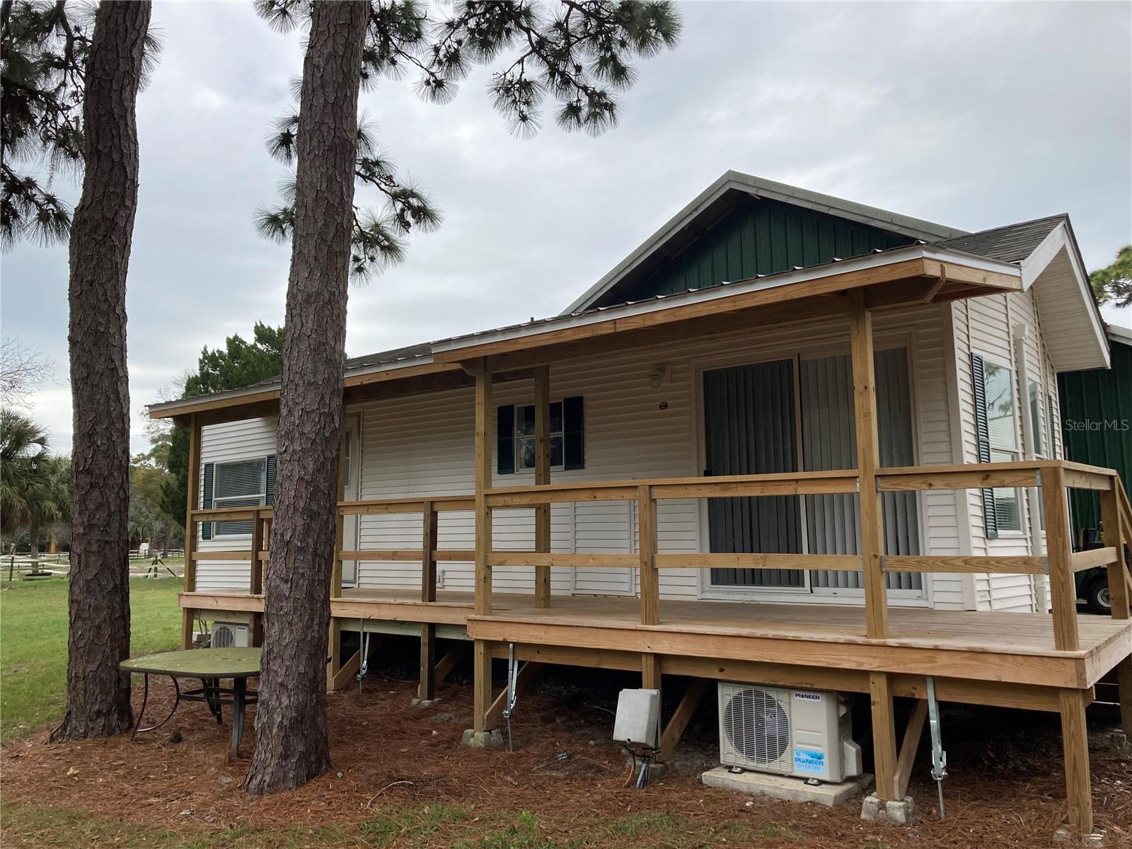 1101 ANCLOTE BLVD, TARPON SPRINGS, FL, 34689