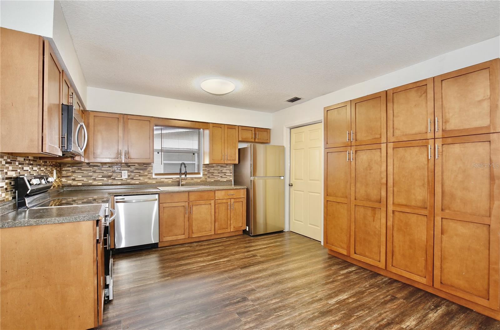 729 IBSEN AVE, ORLANDO, FL, 32809