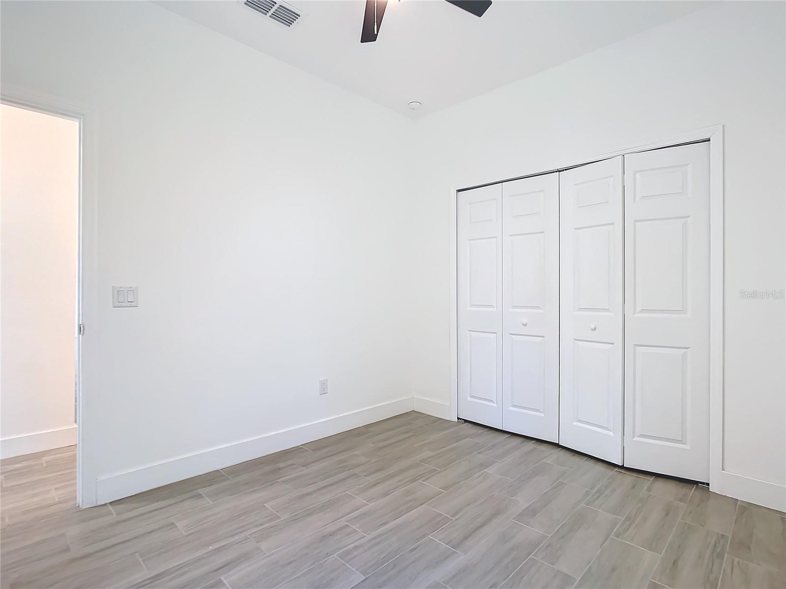 211 AUSTRALIAN DR, ROTONDA WEST, FL, 33947