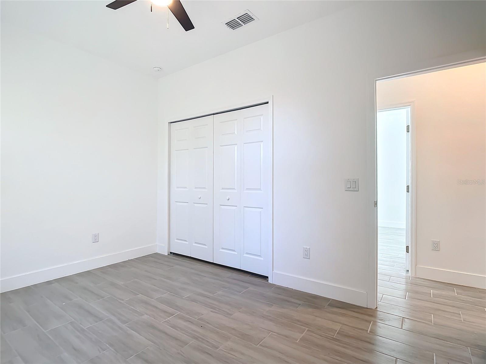 211 AUSTRALIAN DR, ROTONDA WEST, FL, 33947