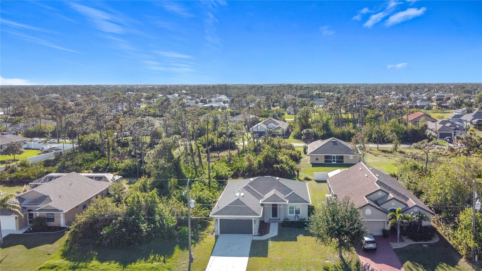 211 AUSTRALIAN DR, ROTONDA WEST, FL, 33947