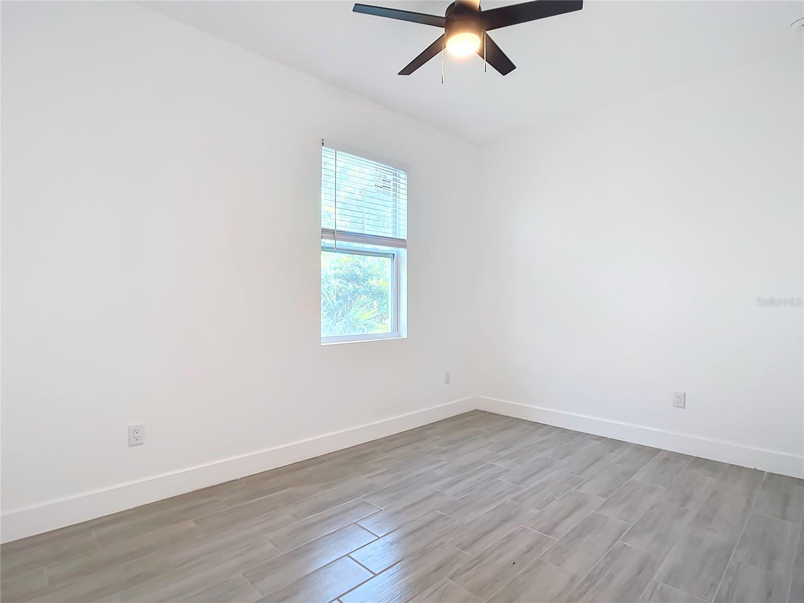 211 AUSTRALIAN DR, ROTONDA WEST, FL, 33947