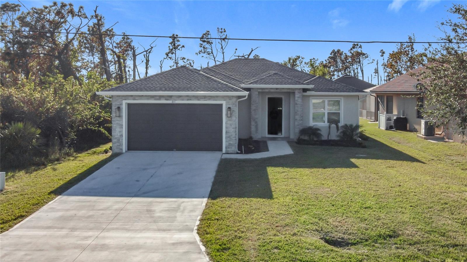 211 AUSTRALIAN DR, ROTONDA WEST, FL, 33947