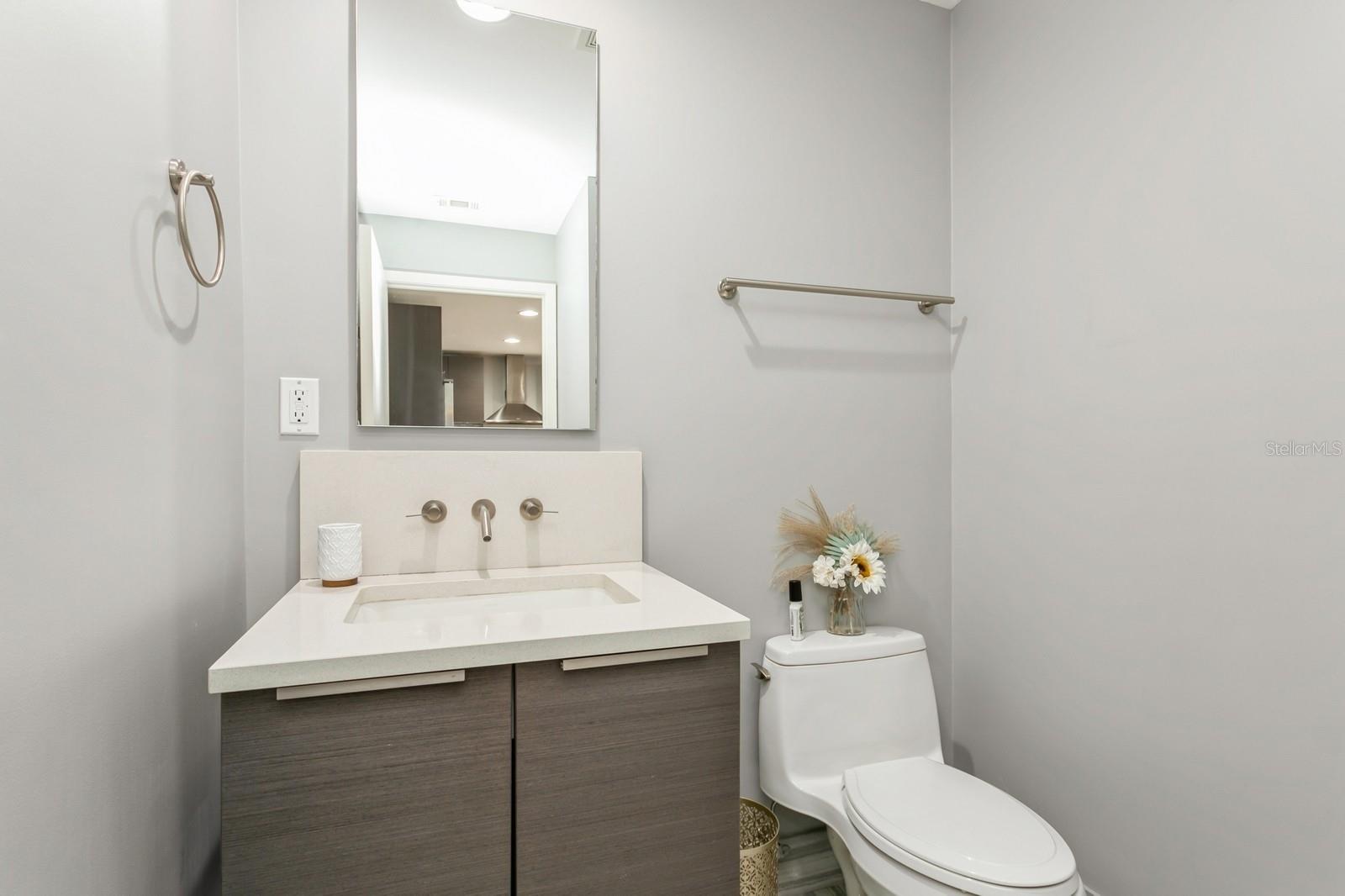 145 2ND AVE S #616., ST PETERSBURG, FL, 33701