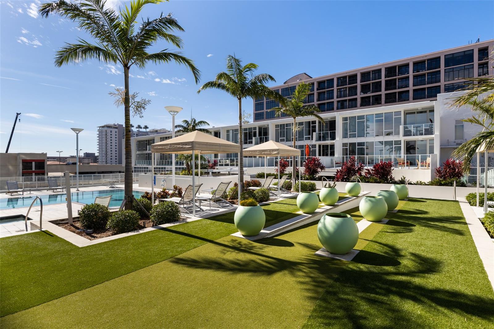 145 2ND AVE S #616., ST PETERSBURG, FL, 33701