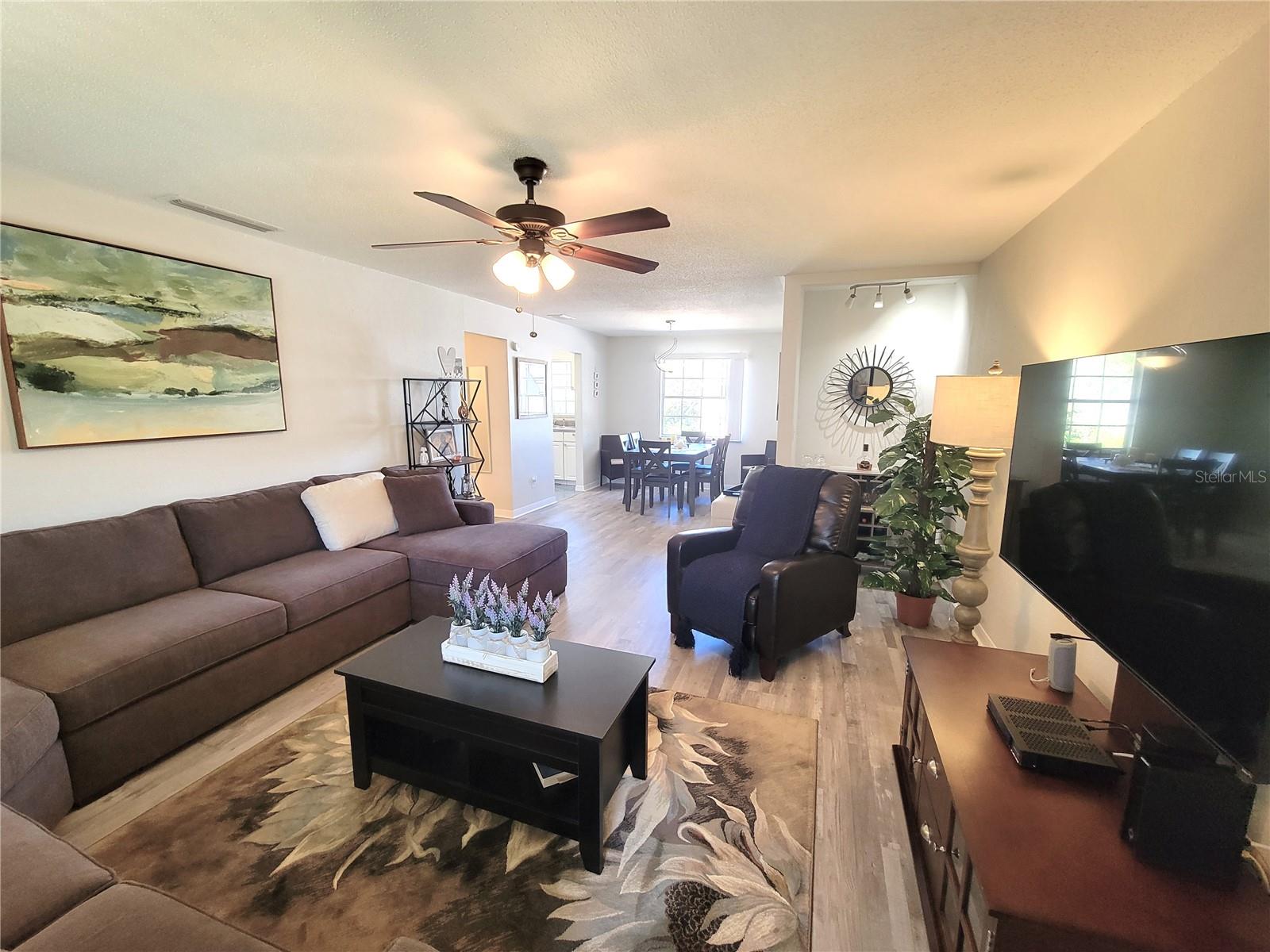 200 COUNTRY CLUB DR #1008, LARGO, FL, 33771