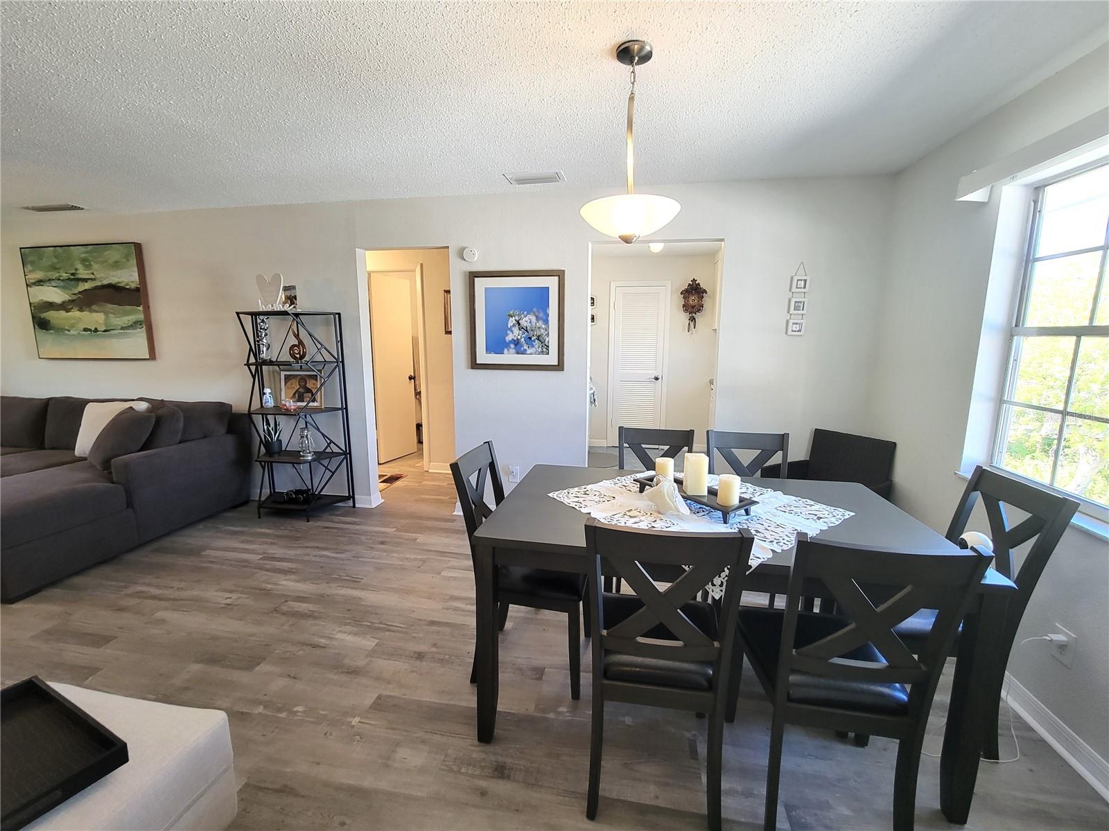 200 COUNTRY CLUB DR #1008, LARGO, FL, 33771