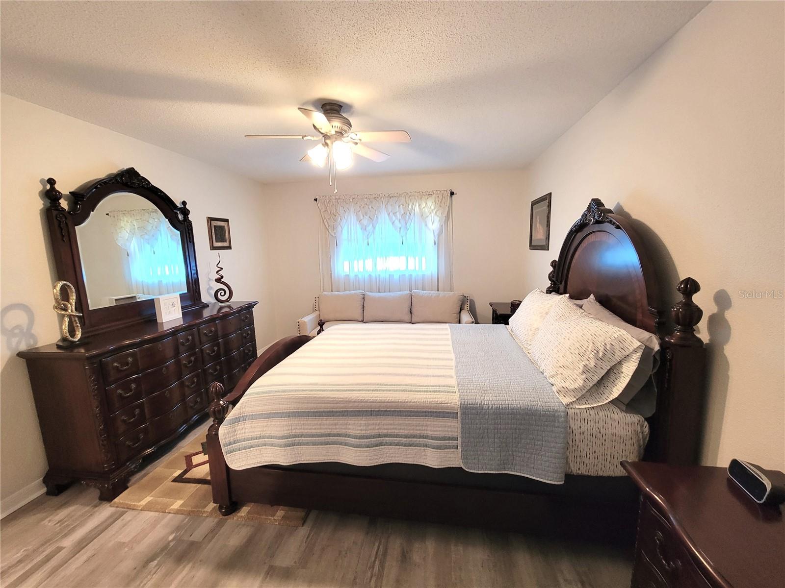 200 COUNTRY CLUB DR #1008, LARGO, FL, 33771