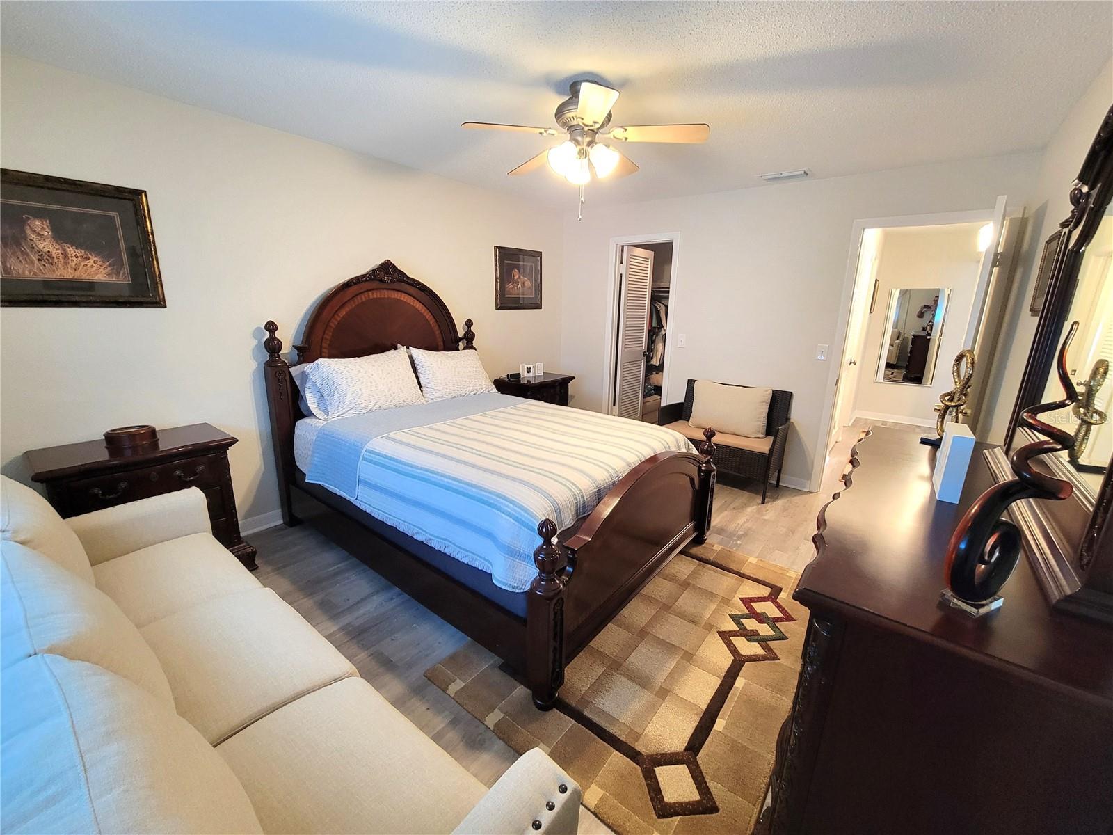 200 COUNTRY CLUB DR #1008, LARGO, FL, 33771