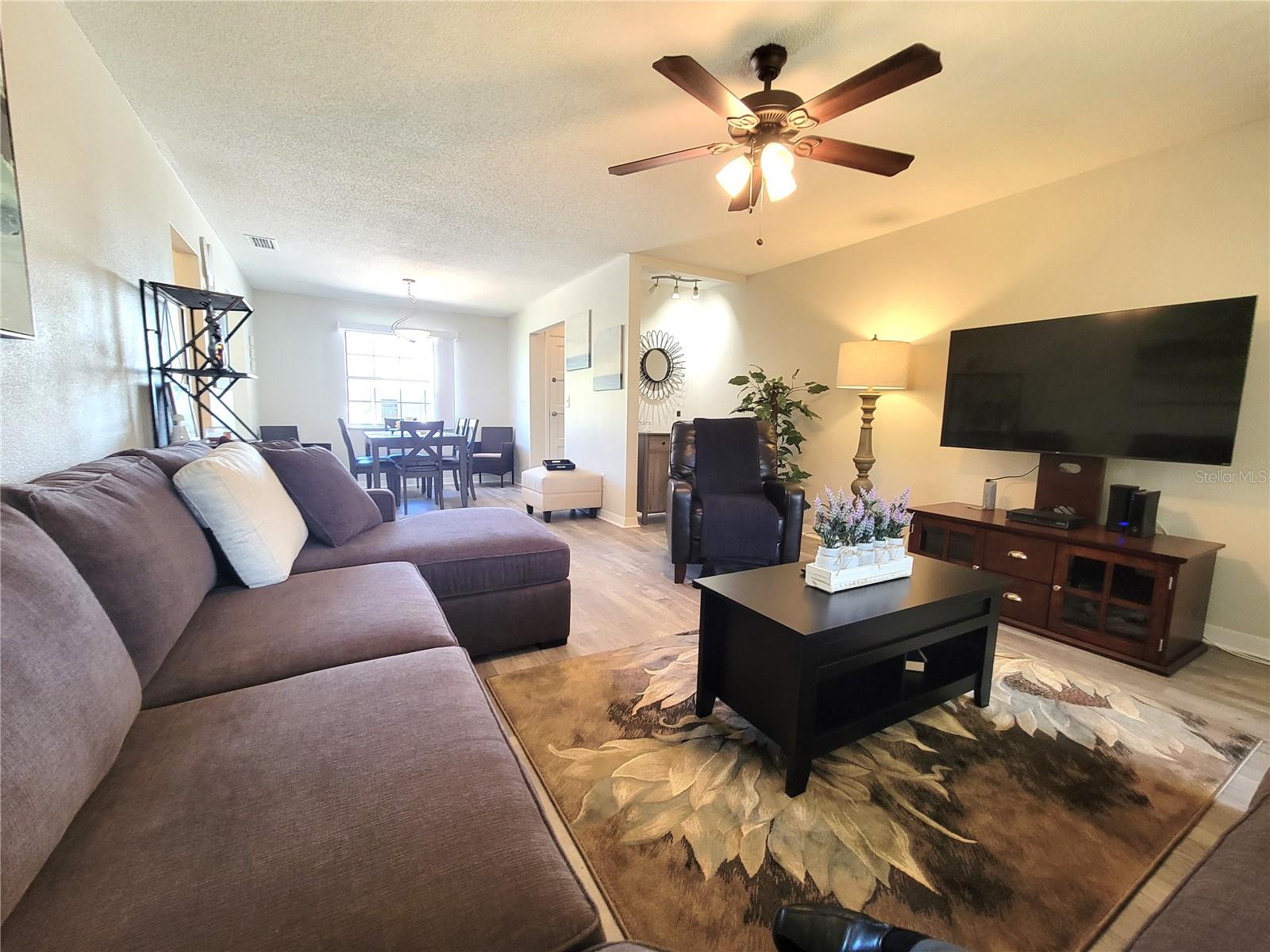 200 COUNTRY CLUB DR #1008, LARGO, FL, 33771