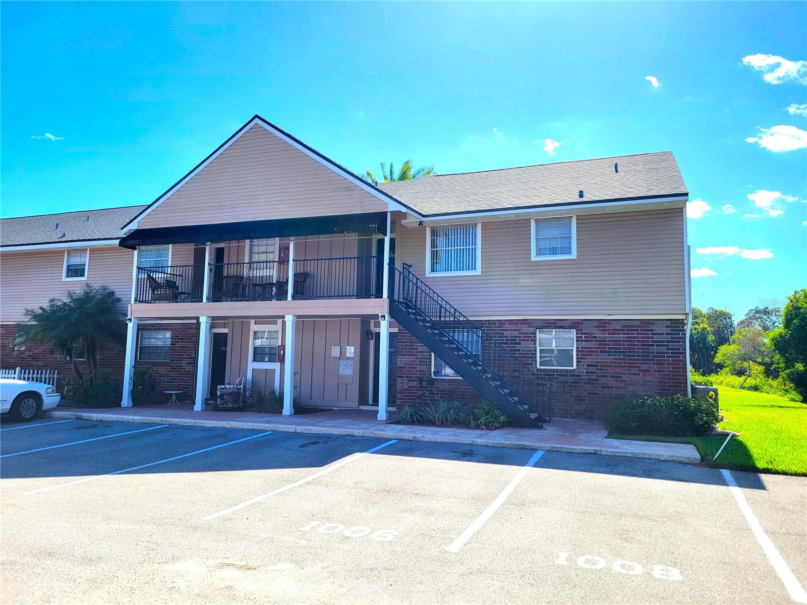 200 COUNTRY CLUB DR #1008, LARGO, FL, 33771