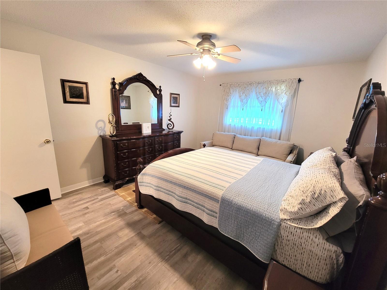 200 COUNTRY CLUB DR #1008, LARGO, FL, 33771
