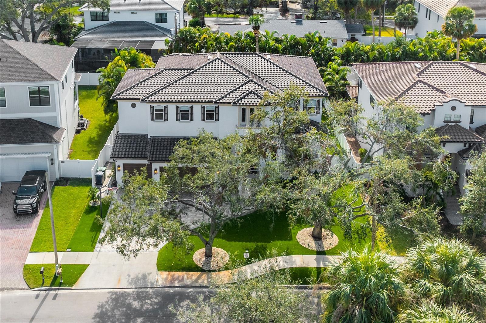 5020 W DICKENS AVE, TAMPA, FL, 33629