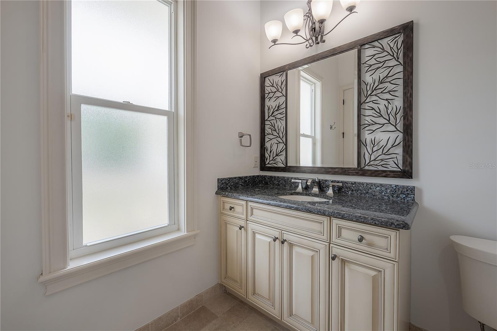 5020 W DICKENS AVE, TAMPA, FL, 33629