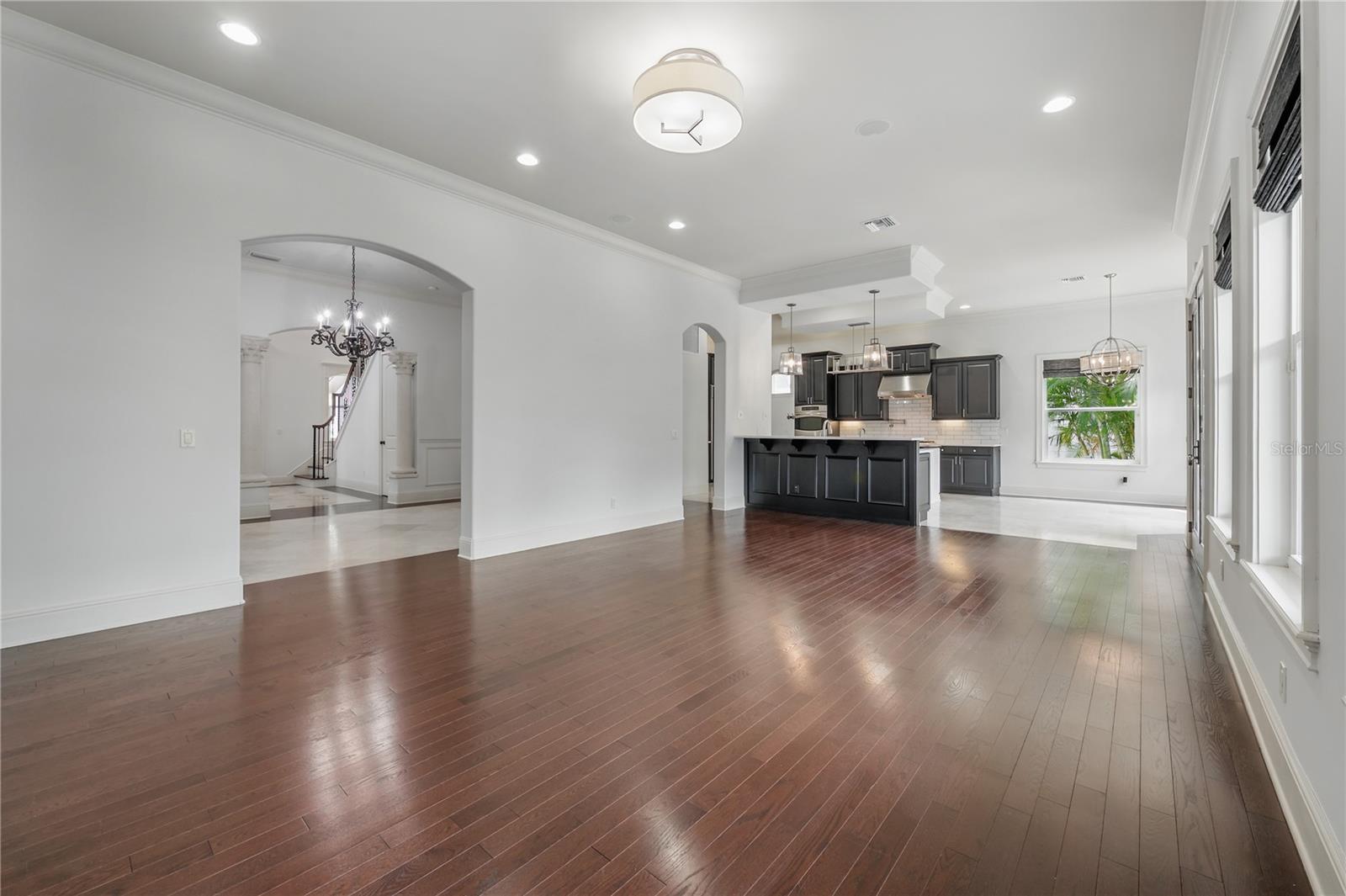 5020 W DICKENS AVE, TAMPA, FL, 33629