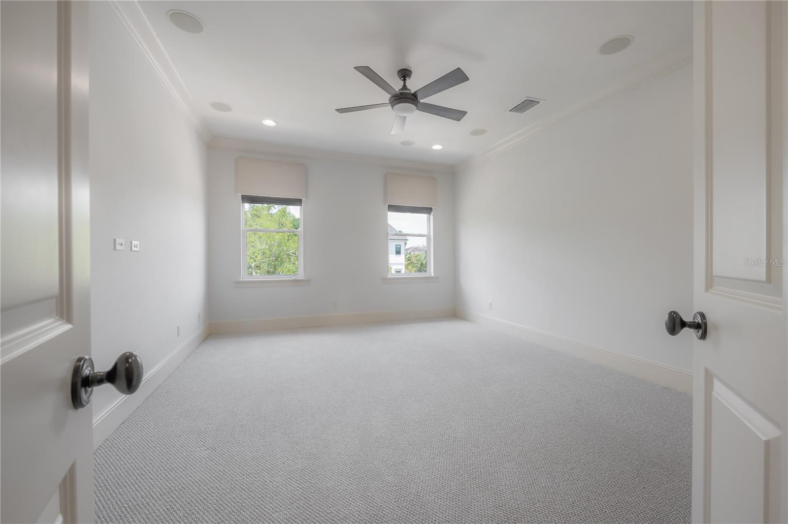 5020 W DICKENS AVE, TAMPA, FL, 33629