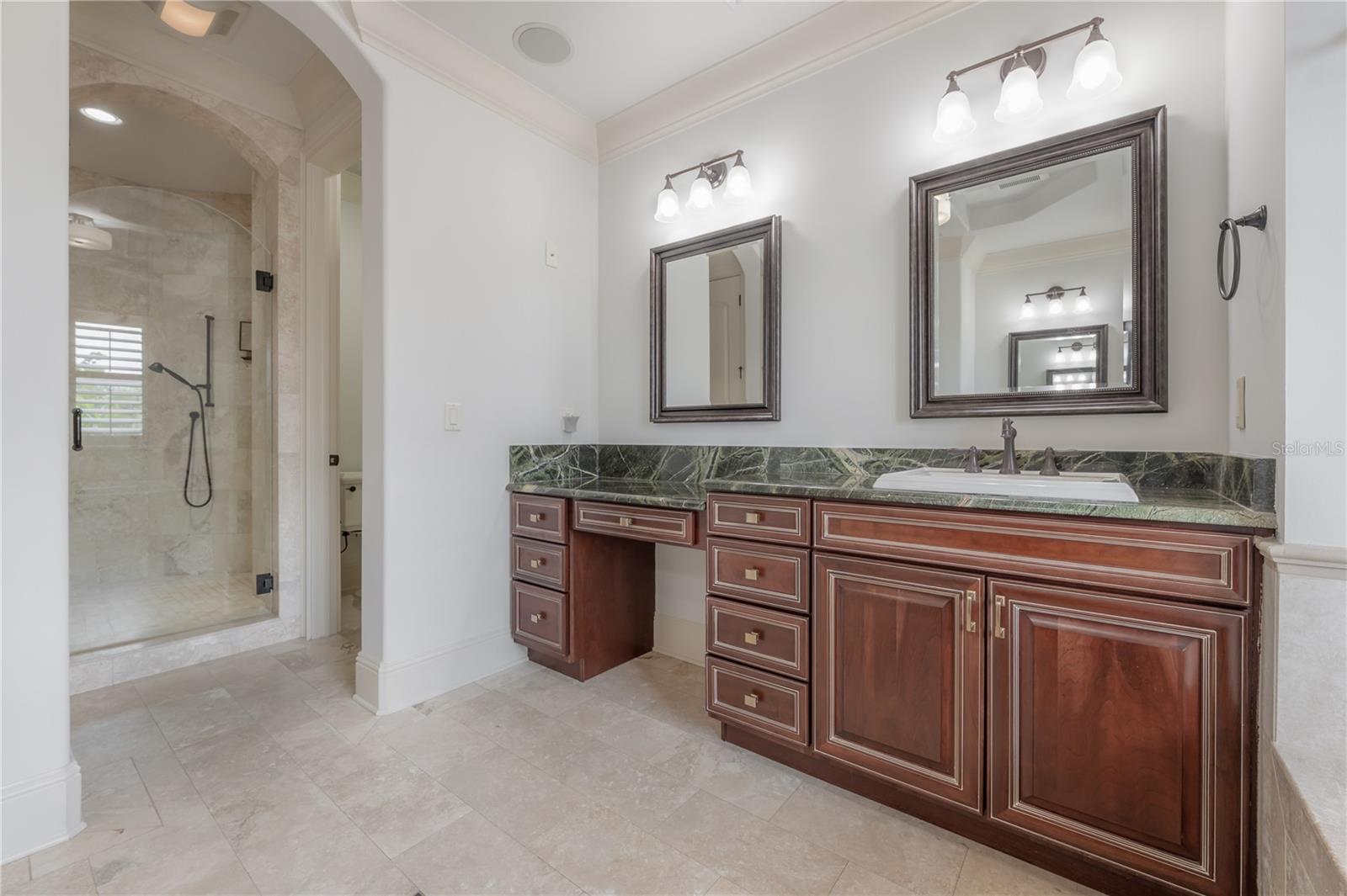 5020 W DICKENS AVE, TAMPA, FL, 33629