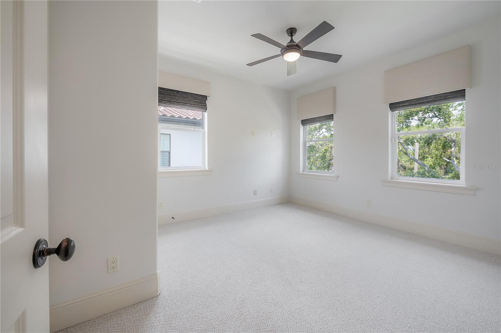 5020 W DICKENS AVE, TAMPA, FL, 33629