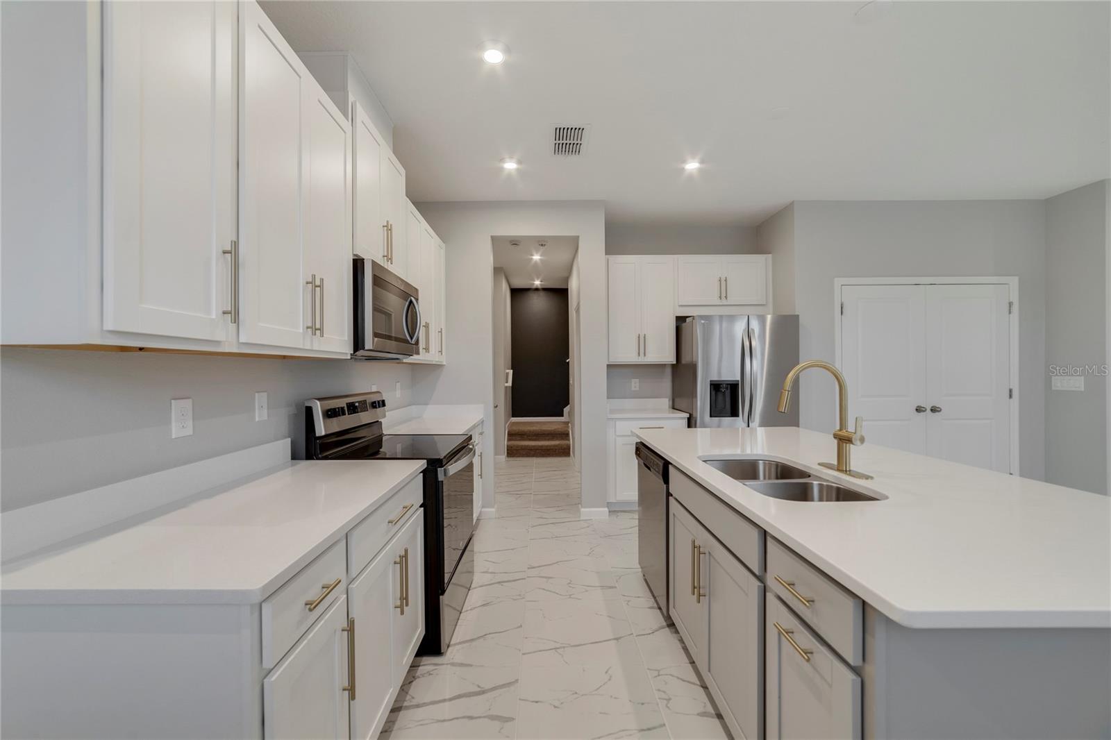 2590 ROYAL JASMINE CT, CLERMONT, FL, 34711