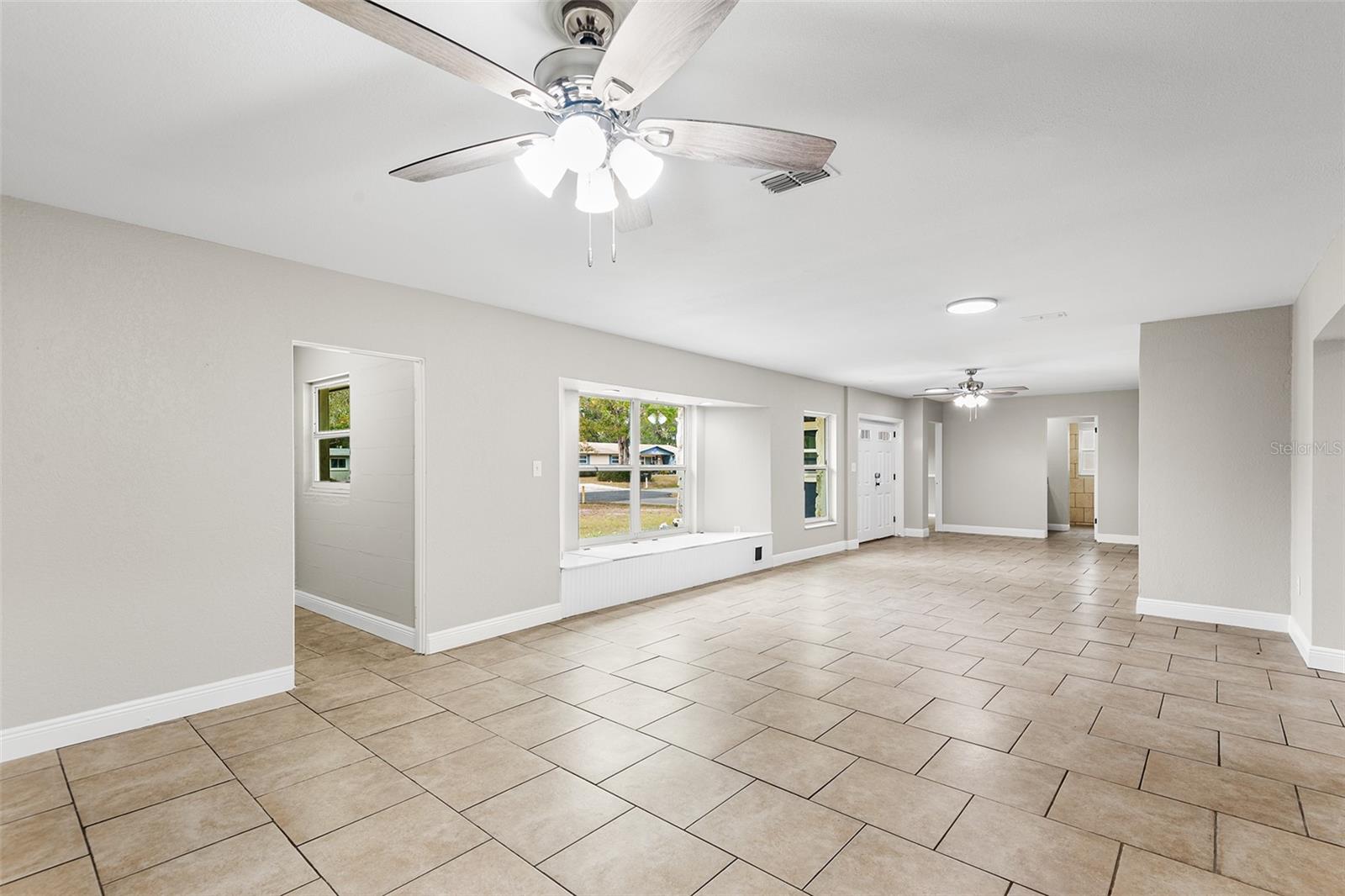 5615 DRIFTWOOD DR, LAKELAND, FL, 33809