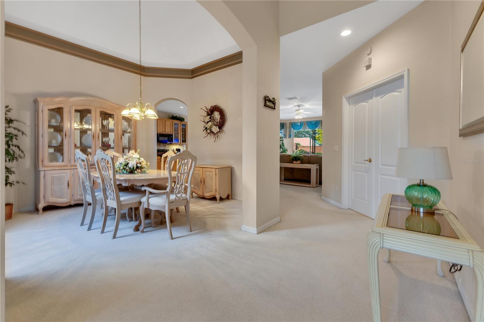 3683 HALF MOON DR, ORLANDO, FL, 32812