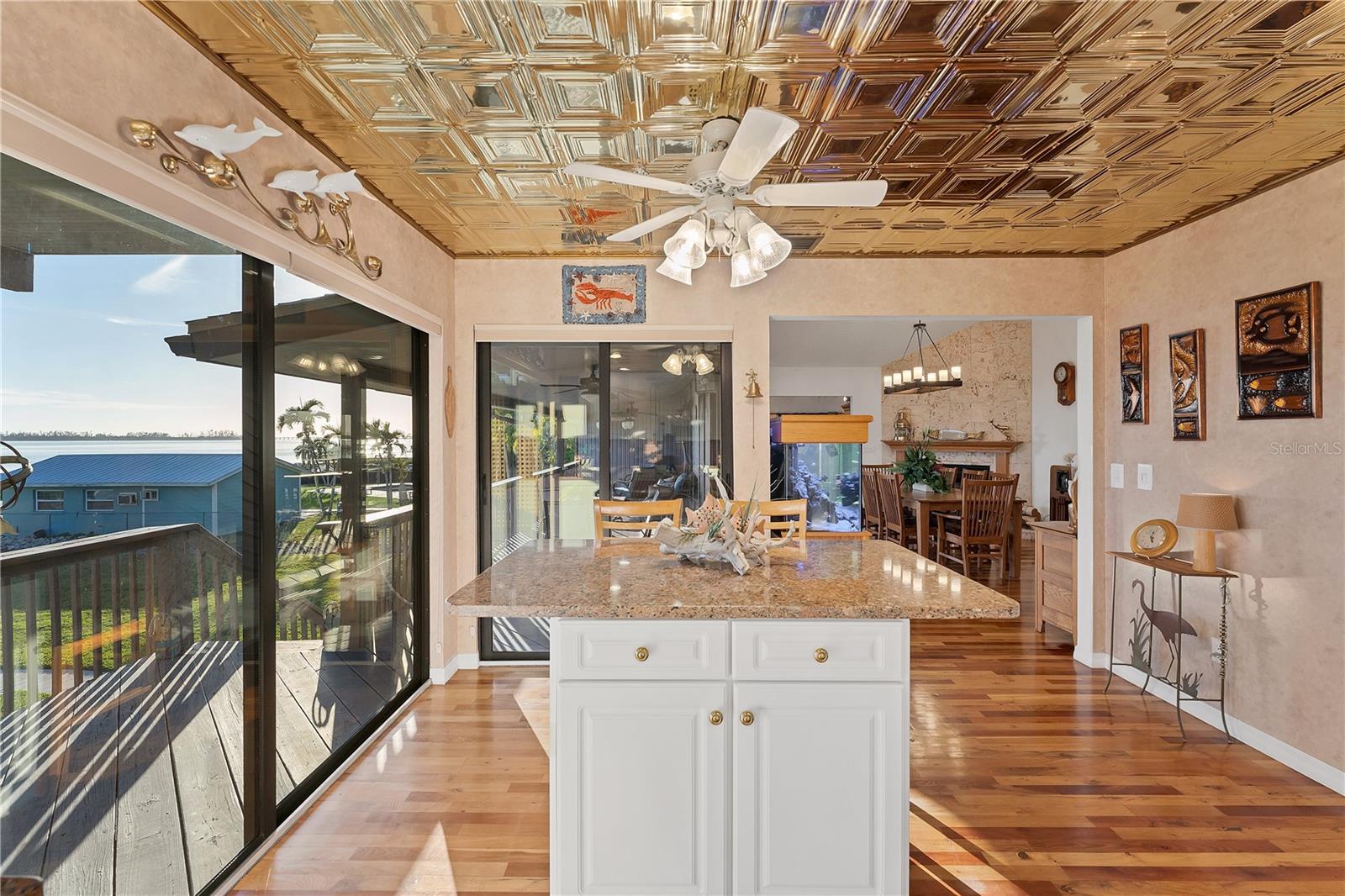 10106 46TH AVE W, BRADENTON, FL, 34210