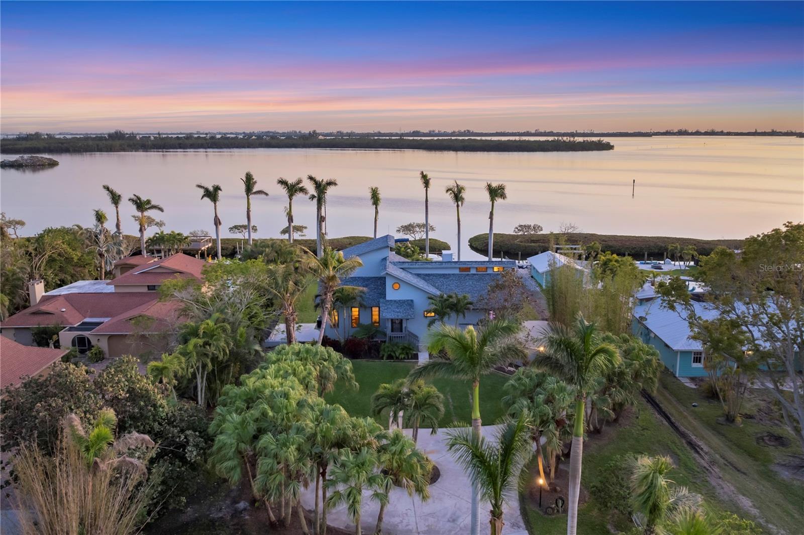 10106 46TH AVE W, BRADENTON, FL, 34210