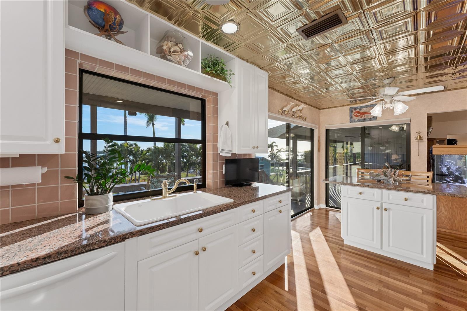 10106 46TH AVE W, BRADENTON, FL, 34210