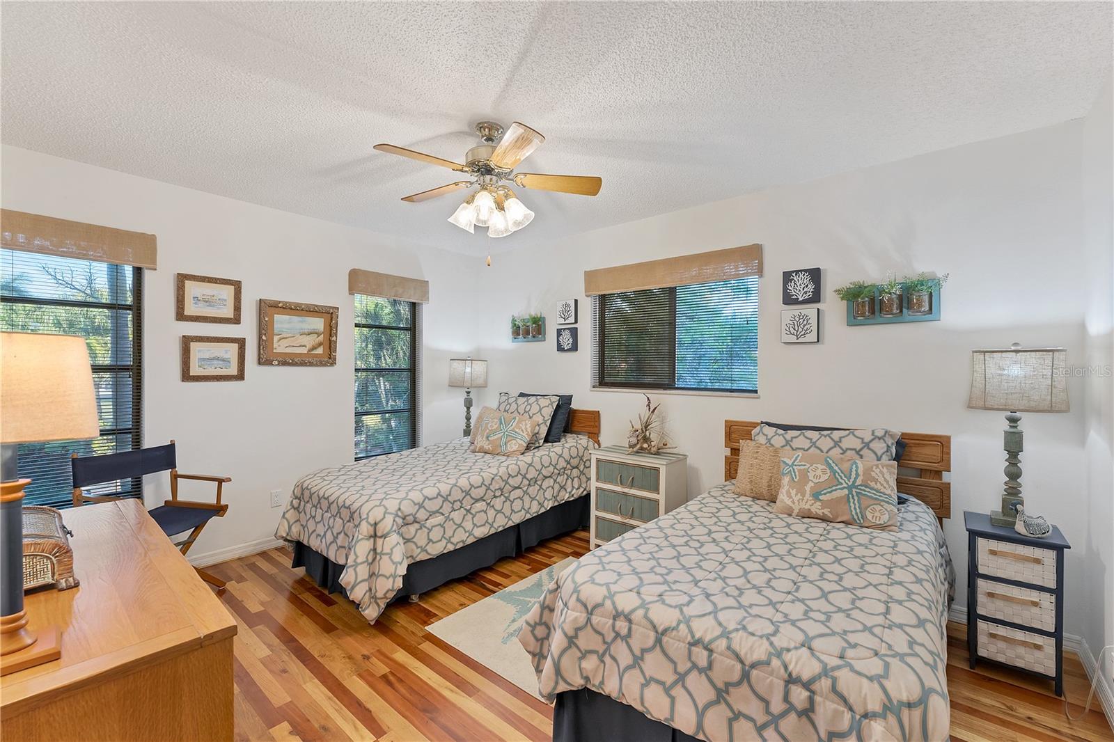 10106 46TH AVE W, BRADENTON, FL, 34210