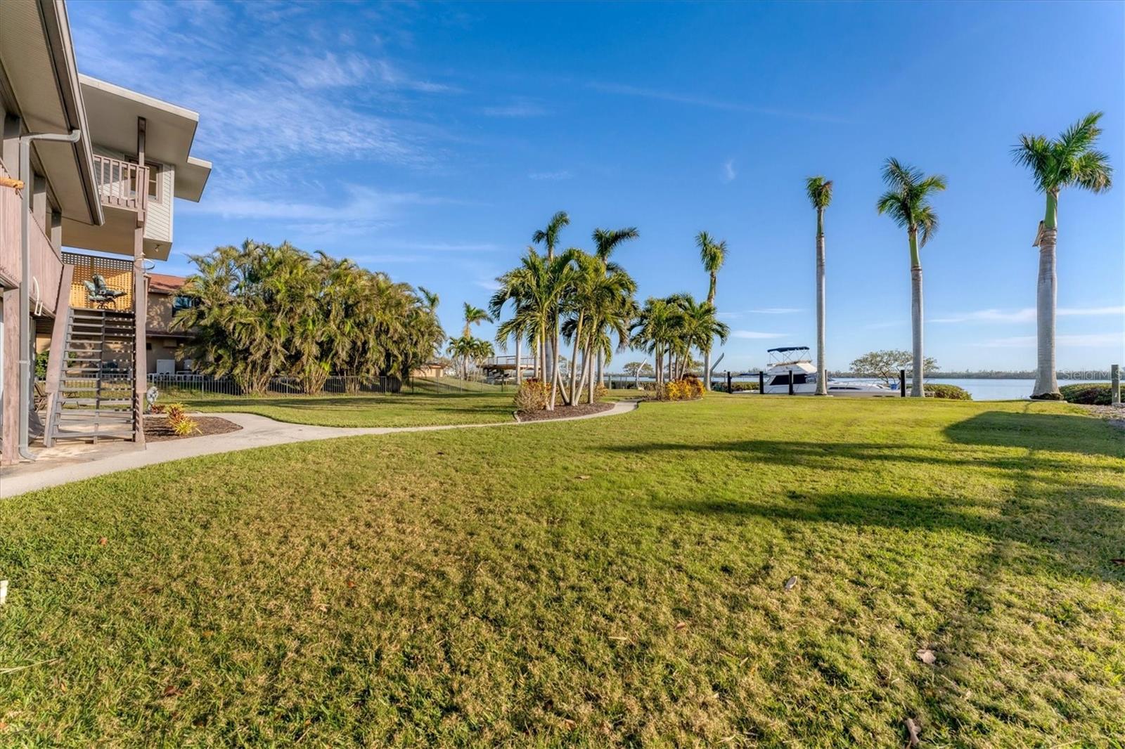 10106 46TH AVE W, BRADENTON, FL, 34210