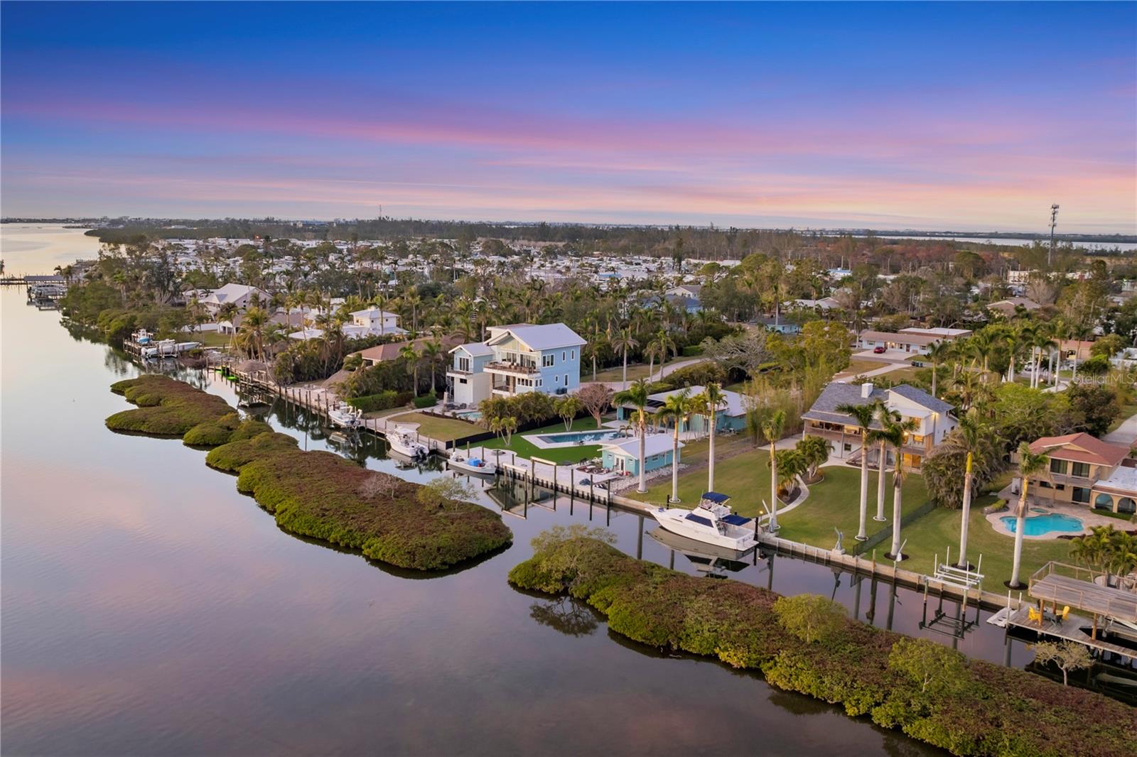 10106 46TH AVE W, BRADENTON, FL, 34210