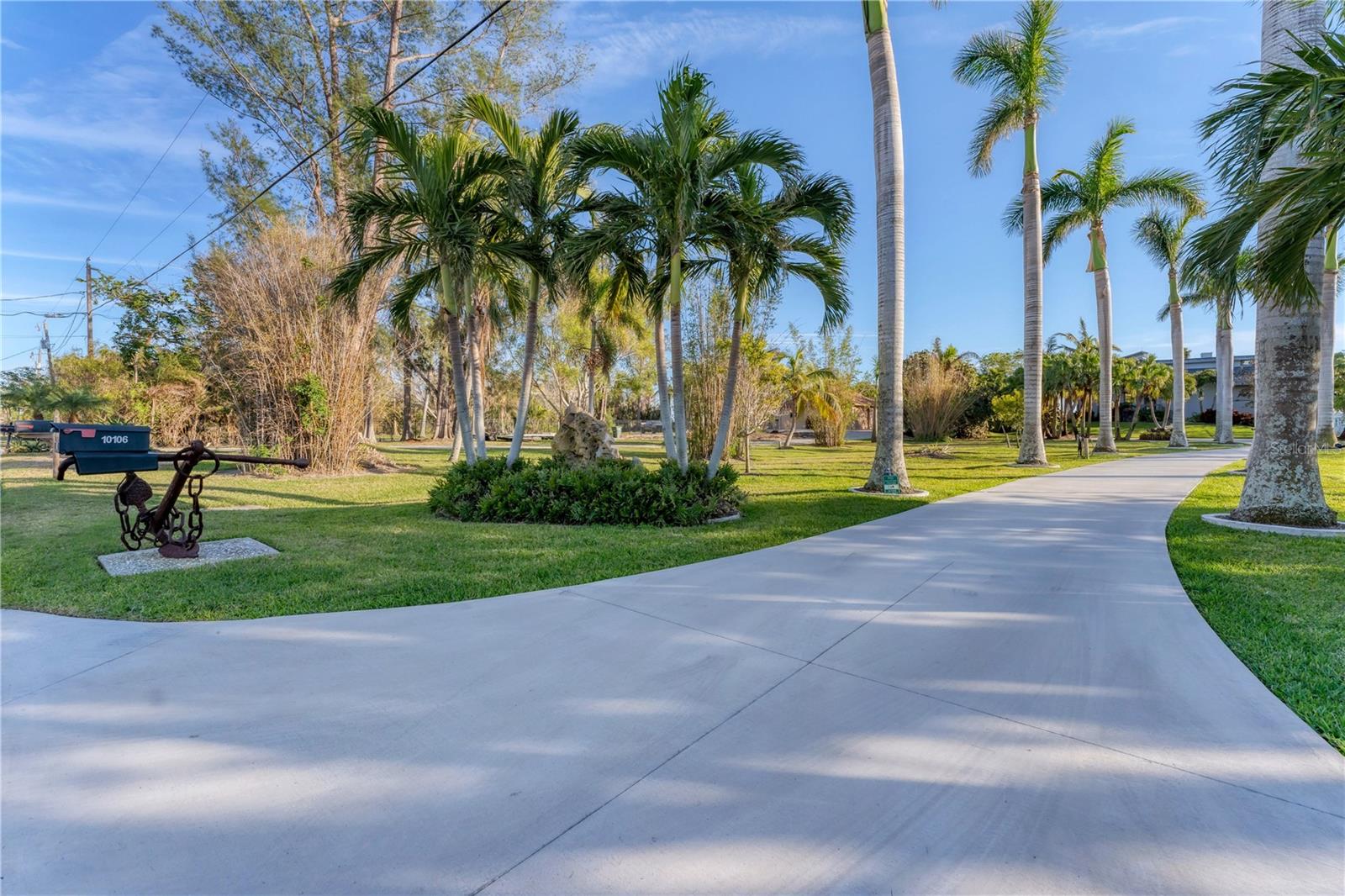 10106 46TH AVE W, BRADENTON, FL, 34210