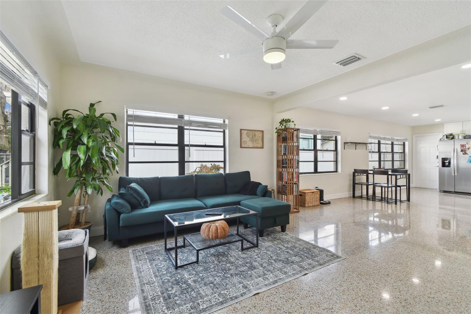 2934 3RD AVE S, ST PETERSBURG, FL, 33712