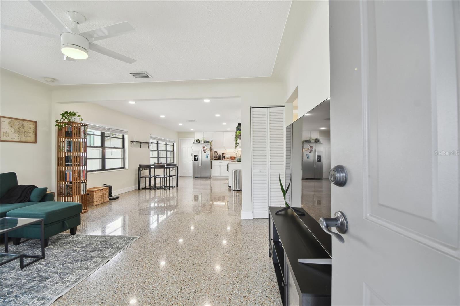 2934 3RD AVE S, ST PETERSBURG, FL, 33712