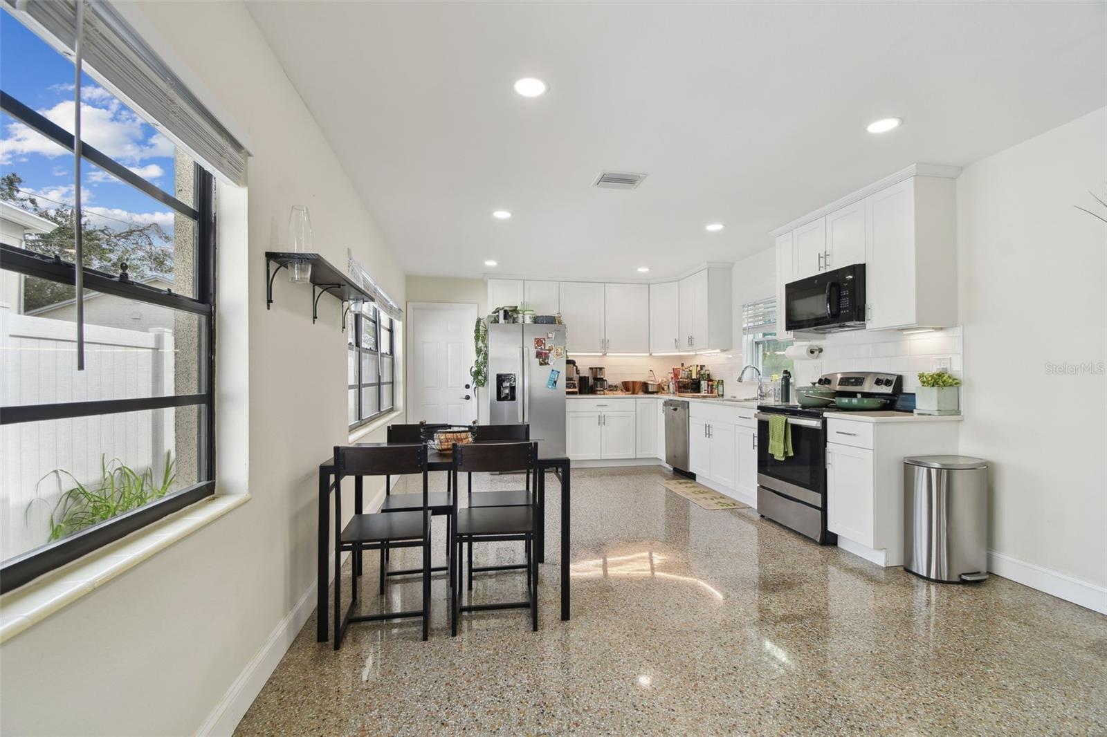 2934 3RD AVE S, ST PETERSBURG, FL, 33712