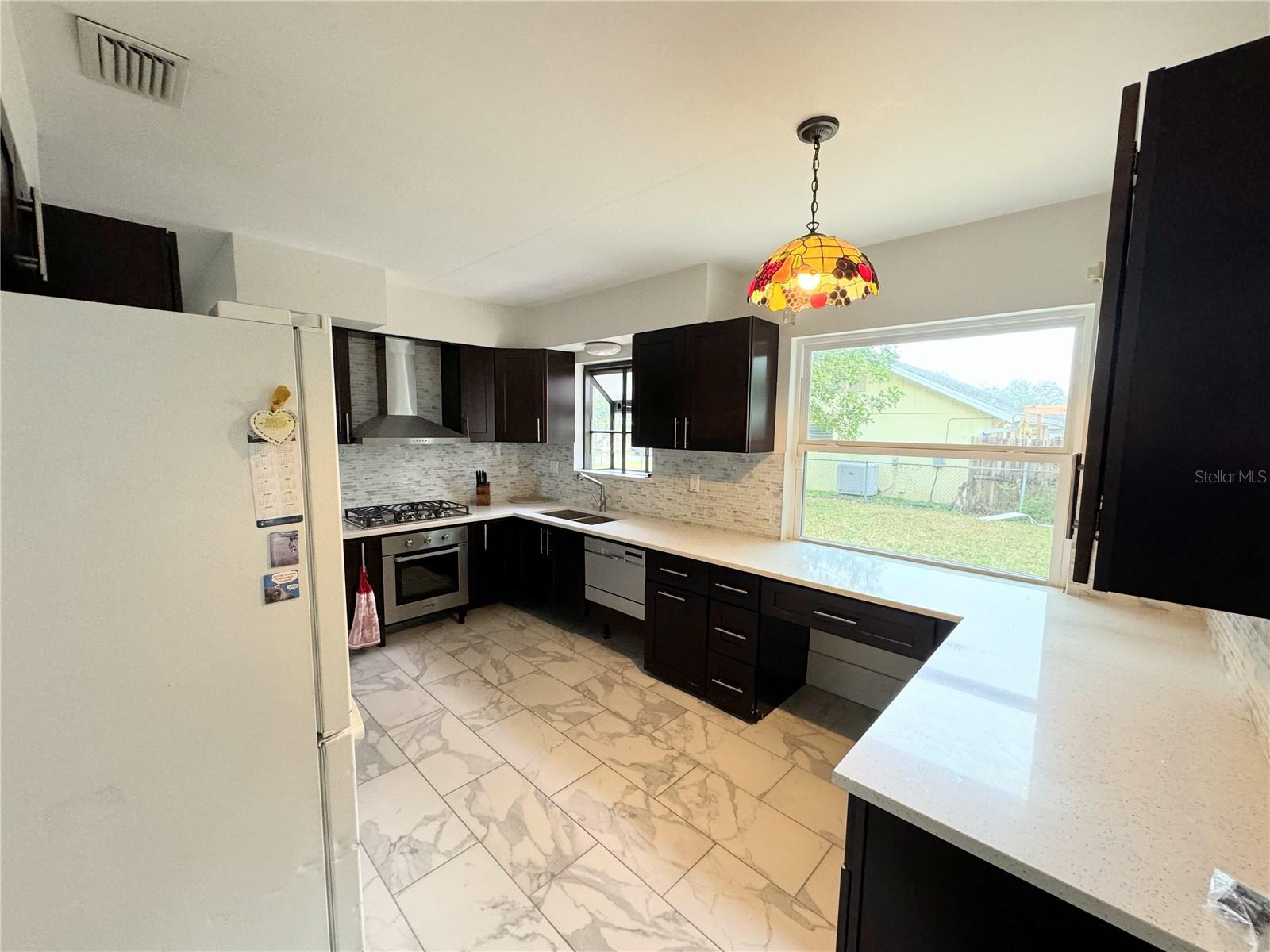 2821 STATE ROAD 590, CLEARWATER, FL, 33759